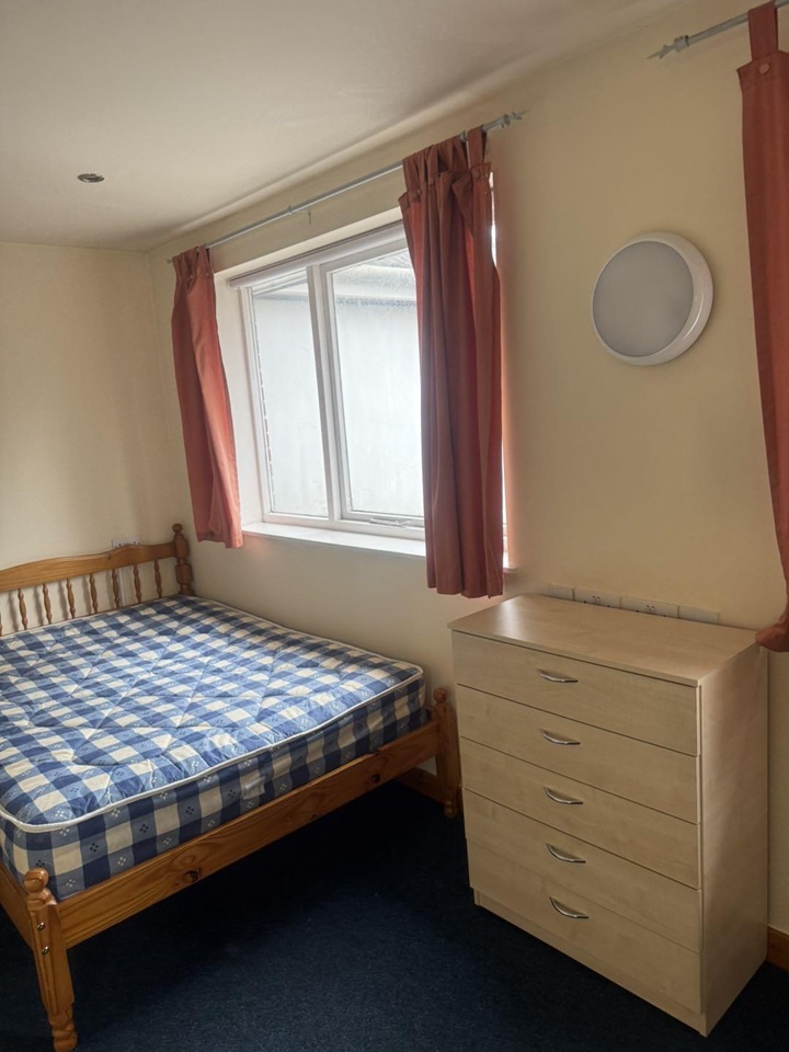 Additional image 10 of Room in a Shared House, Russell Road, NG7, N1 7GU