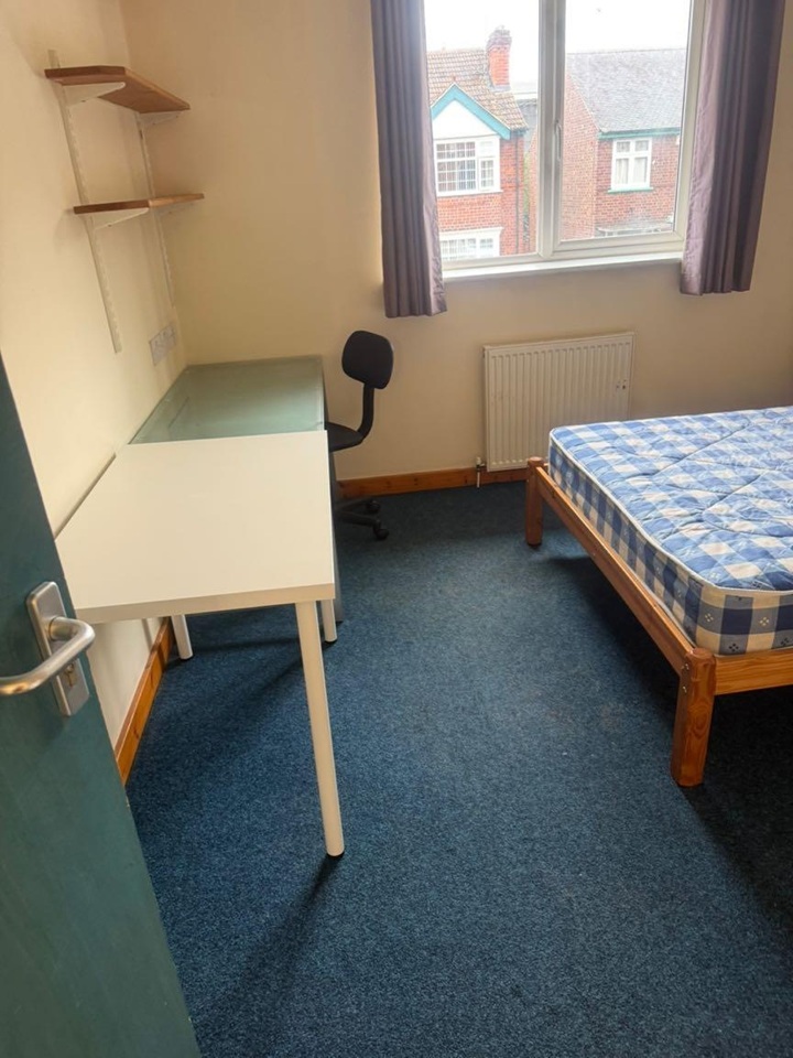 Additional image 12 of Room in a Shared House, Russell Road, NG7, N1 7GU