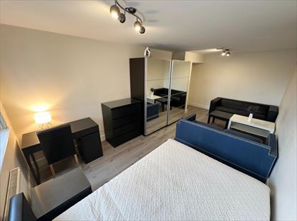 Room in a Shared House, Wycombe House, NW8