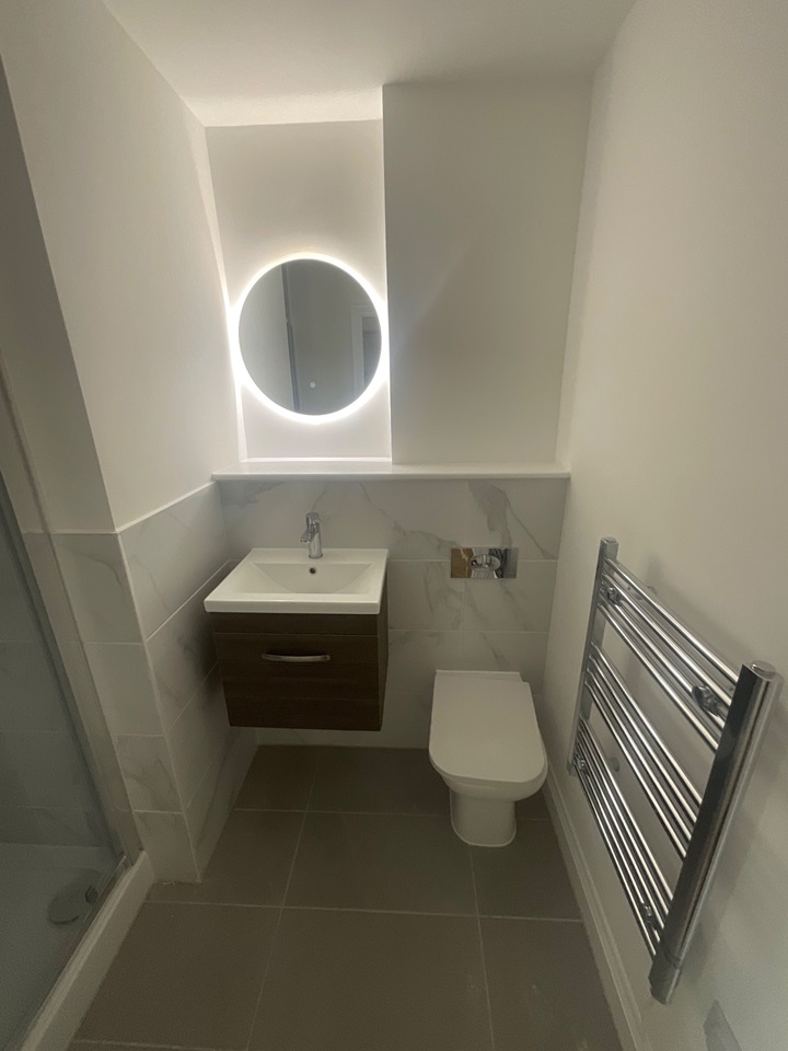 Studio Flat, North Church House, S1 photo 5