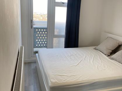 Room in a Shared Flat, Sleaford House, E3