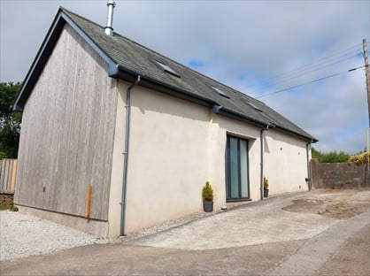 3 Bed Detached House, Church Road, EX21