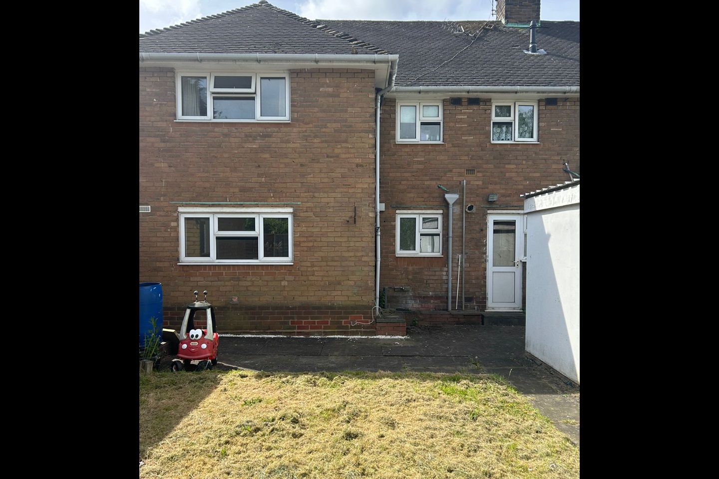 Walsall 2 Bed Flat, Stephenson Avenue, WS2 To Rent Now for £750.00 p/m