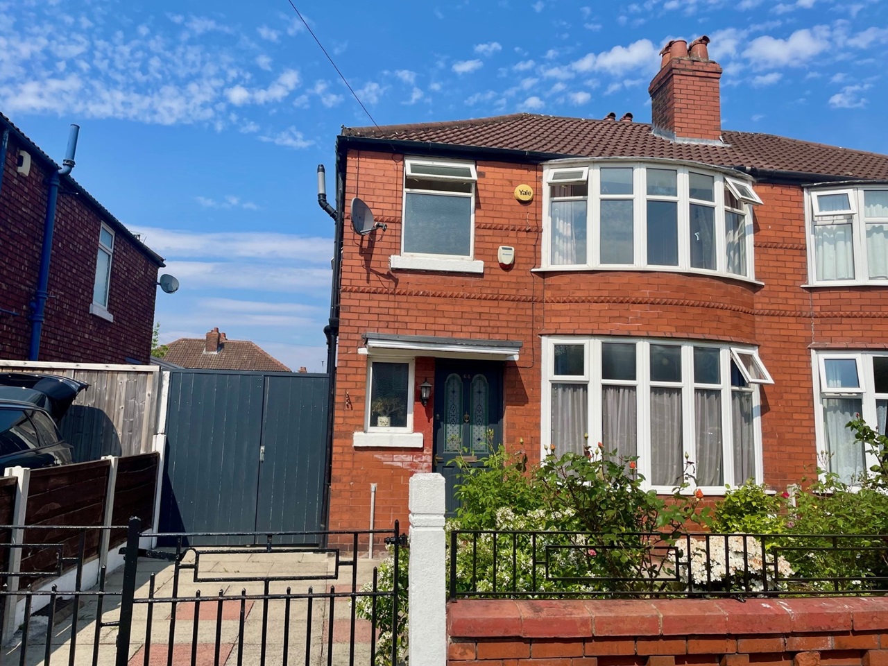 4 Bed Semi-Detached House, Brentbridge Road, M14, N1 7GU