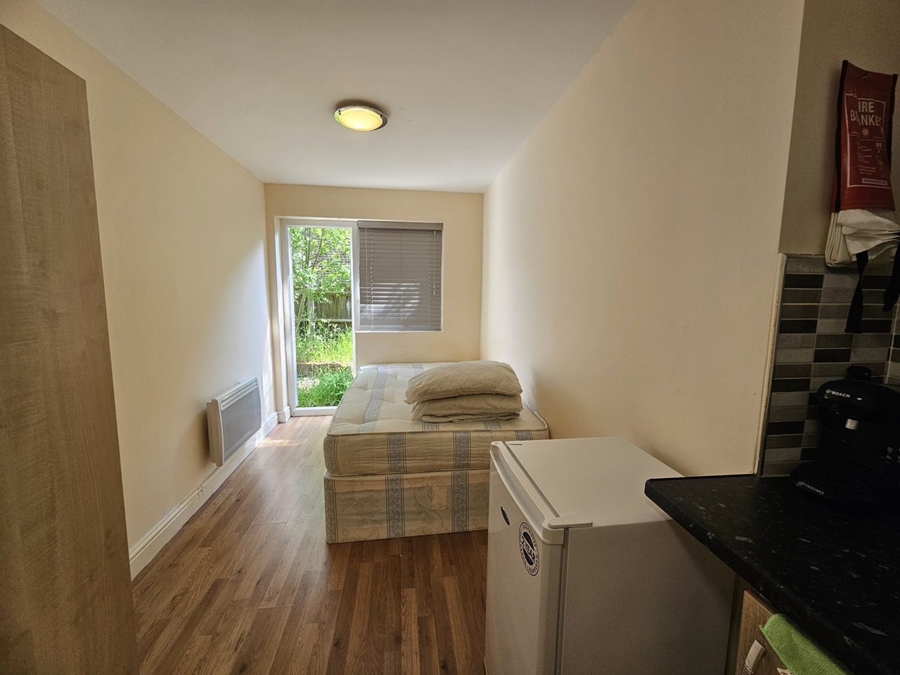 Feltham Hampton Richmond London Studio Flat, Feltham Hampton Richmond