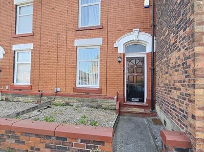 2 Bed Terraced House, Moston Lane, M40