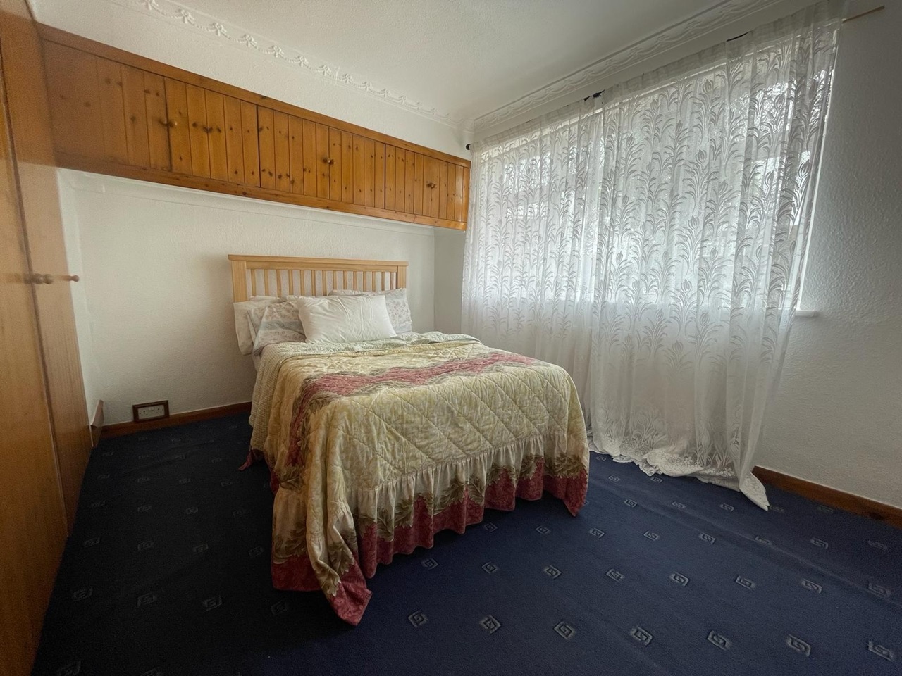 Edgware 3 Bed Detached House, Warwick Avenue, HA8 To Rent Now for £