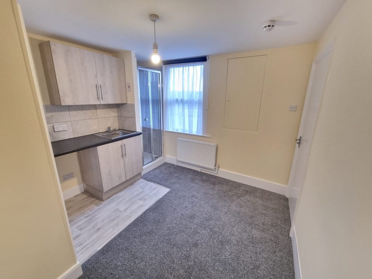 Upper Clapton Stamford Hill London Studio Flat, Upper Clapton