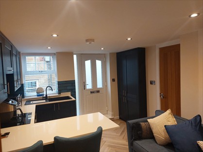 1 Bed Flat, Horse Road, YO22