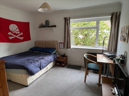 Room in a Shared Flat, Victoria Park Gardens, BN11