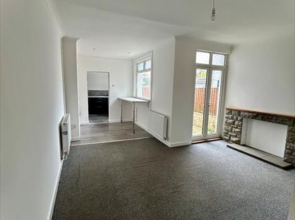 2 Bed Terraced House, Glanhowy Street, NP22