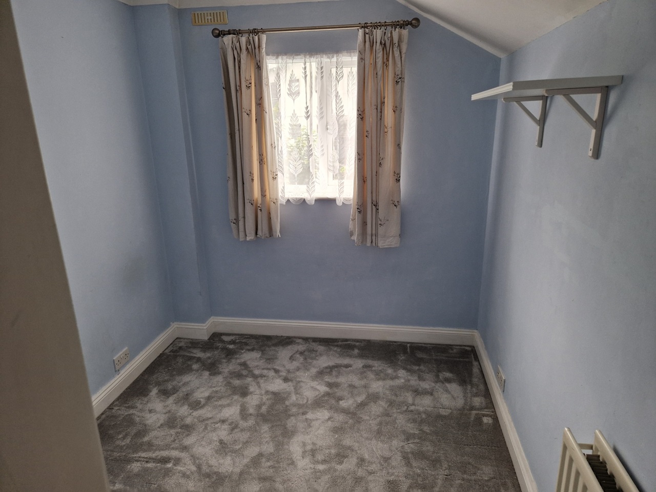 South Croydon 2 Bed Terraced House, Sanderstead Road, CR2 To Rent