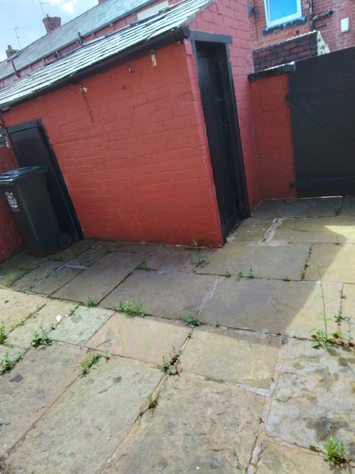 Rochdale 2 Bed Terraced House, Dewhirst Road, OL12 To Rent Now for