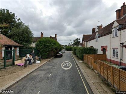 Room in a Shared House, Norbroke Street, W12