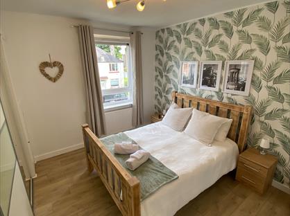 2 Bed Flat, Stenhouse Avenue, EH11