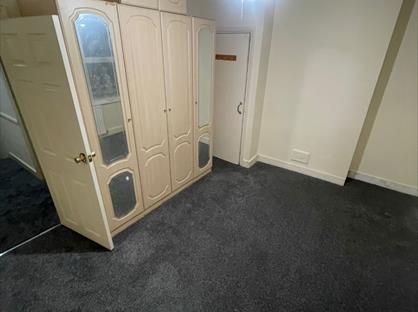 3 Bed Terraced House, Braemar Road, E13