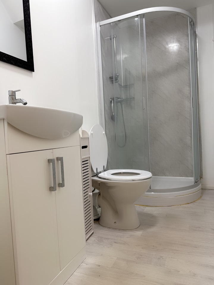 Bournemouth Studio Flat, Wimborne Road, BH2 To Rent Now for £950.00 p/m