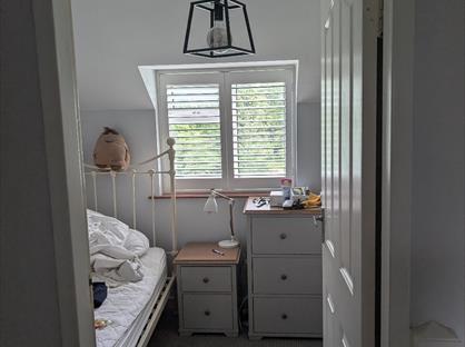 Room in a Shared House, Oak Tree Drive, GU1