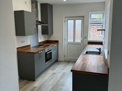 3 Bed Terraced House, Loke Road, PE30