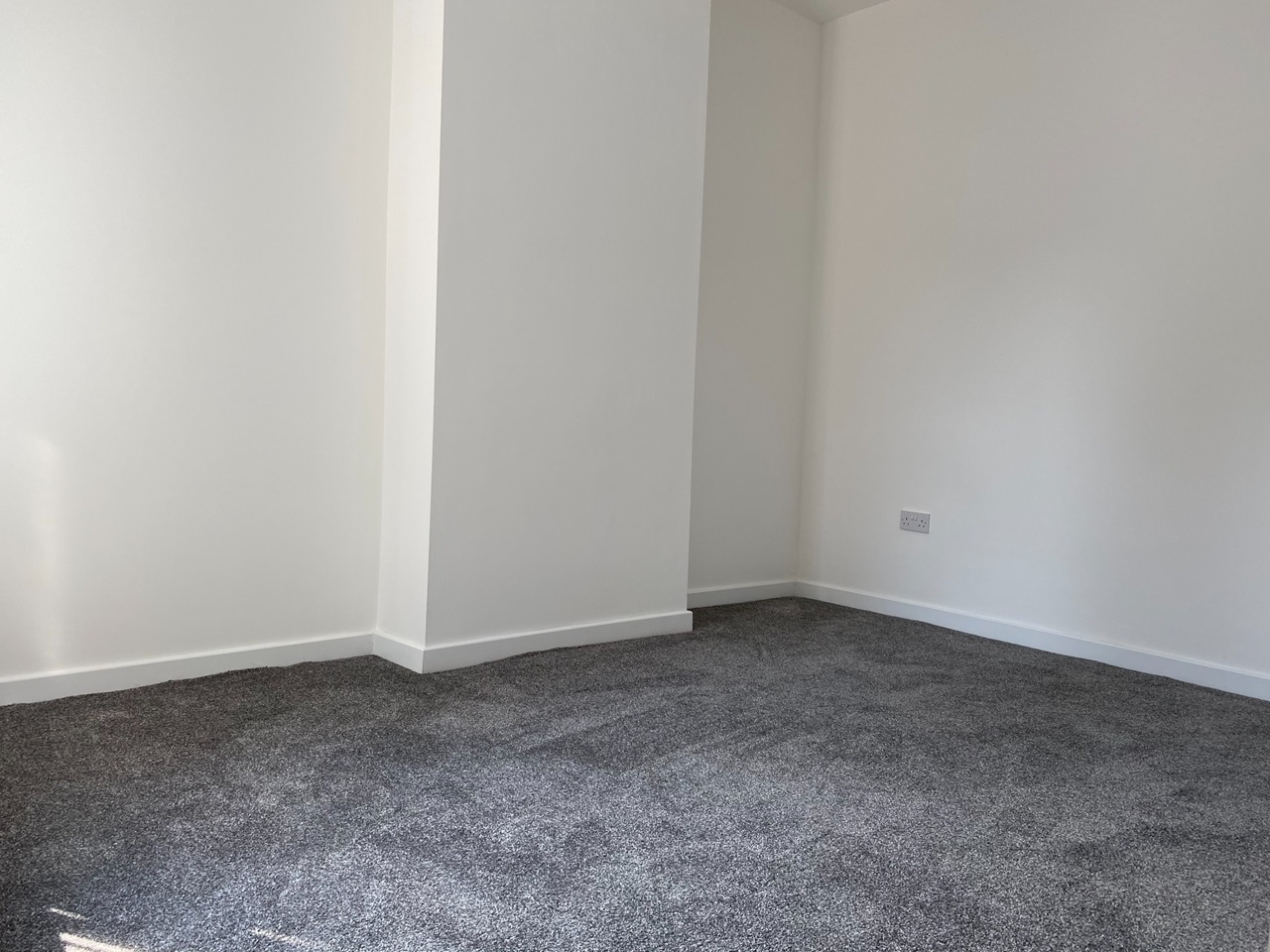 Manchester 2 Bed Flat, Reddish Lane, M18 To Rent Now for £900.00 p/m