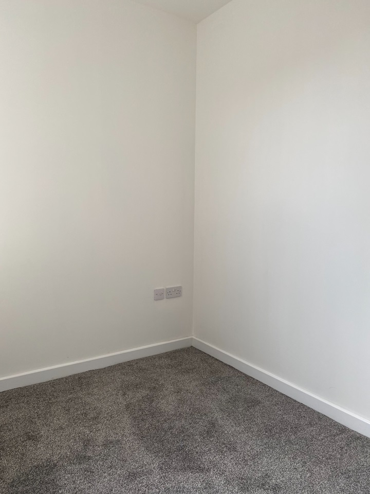 Manchester 2 Bed Flat, Reddish Lane, M18 To Rent Now for £900.00 p/m