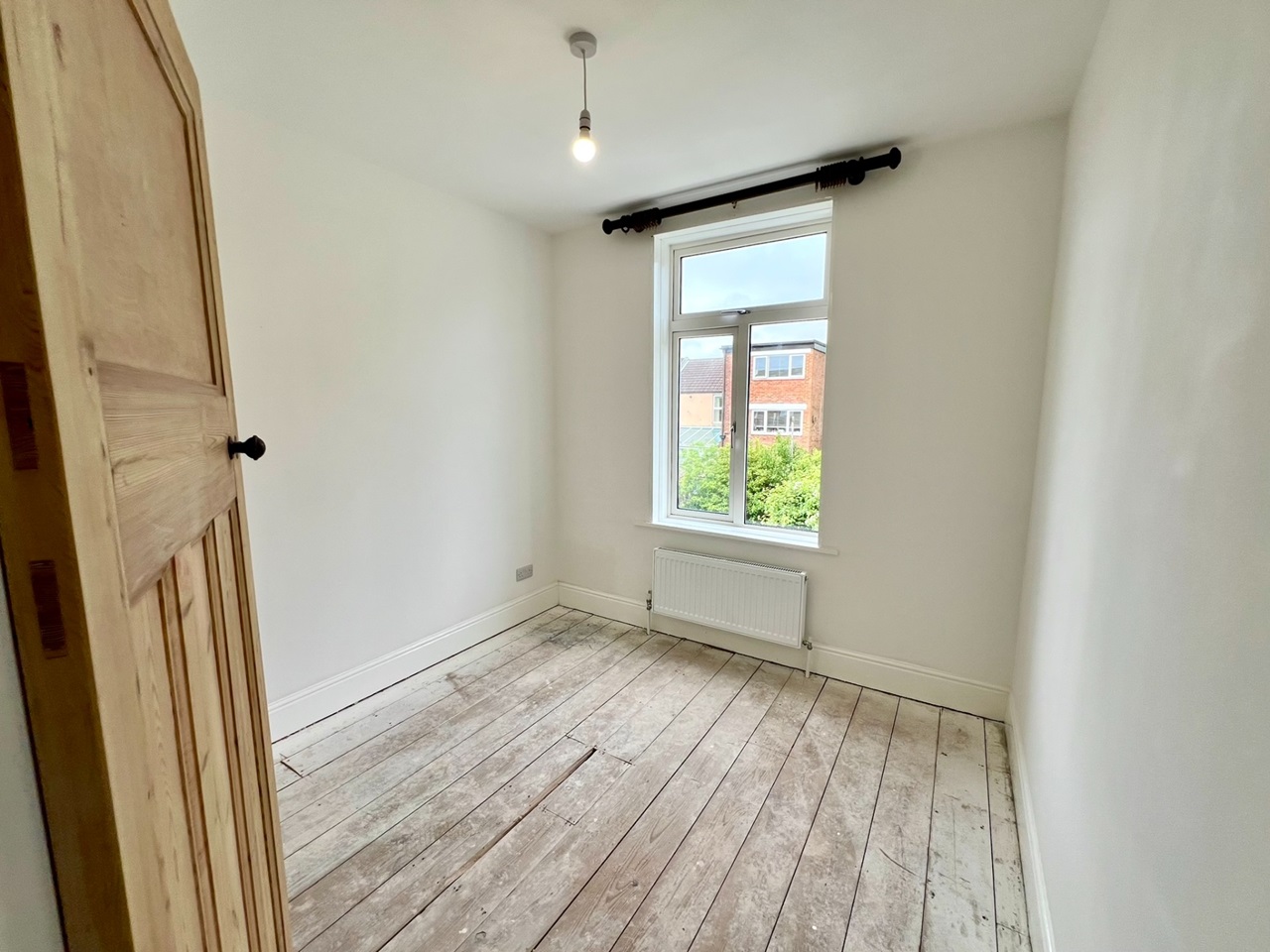 Portsmouth 3 Bed Terraced House, Highgrove Road, PO3 To Rent Now for £1,450.00 p/m