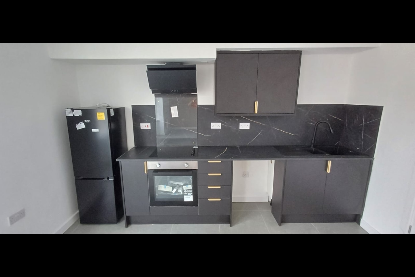 Sandwell 1 Bed Flat, Poplar Road, B66 To Rent Now for £750.00 p/m