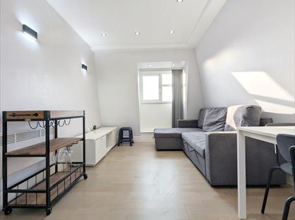 2 Bed Flat, St. Barnabas House, CR4