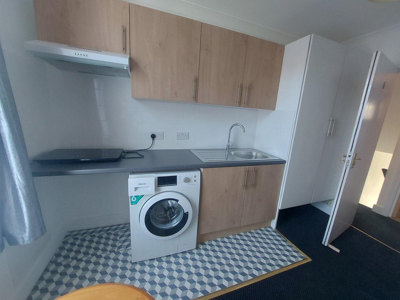 London Studio Flat, Stanmore Road, N15 To Rent Now for £750.00 p/m