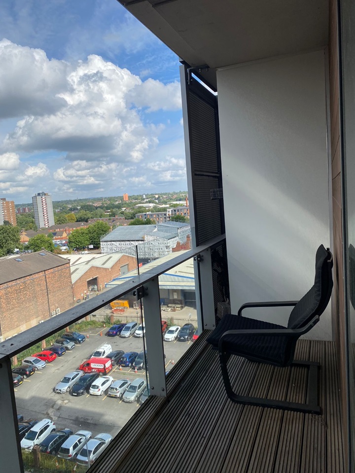 Manchester Studio Flat, Blackfriars Road, M3 To Rent Now for £920.