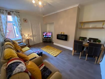 3 Bed Flat, Albany Street West, NE33