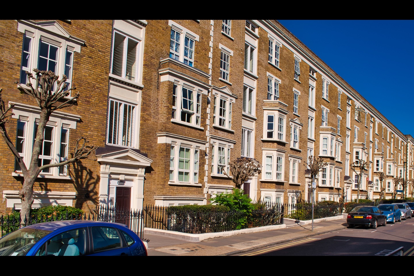 London Studio Flat, Wilmot Street, E2 To Rent Now for £1,550.00 p/m