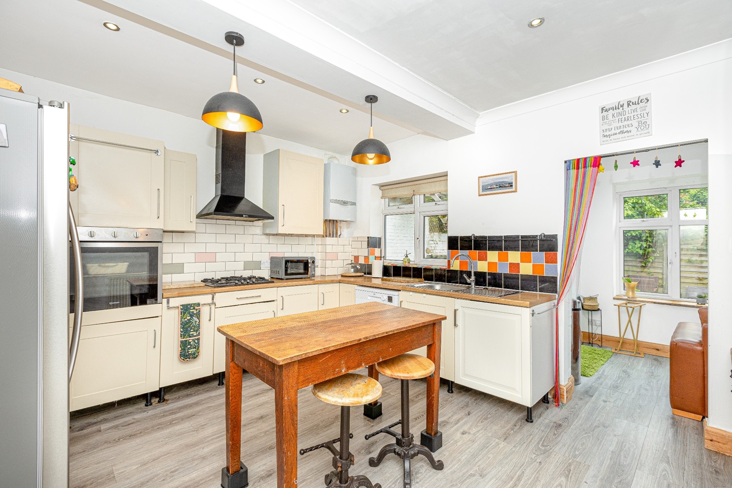 London 3 Bed SemiDetached House, Avalon Road, W13 To Rent Now for