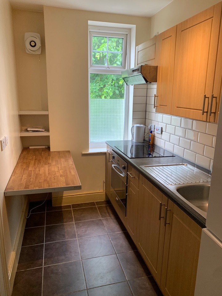 Leicester Bedsit, Upperton Road, LE3 To Rent Now for £595.00 p/m