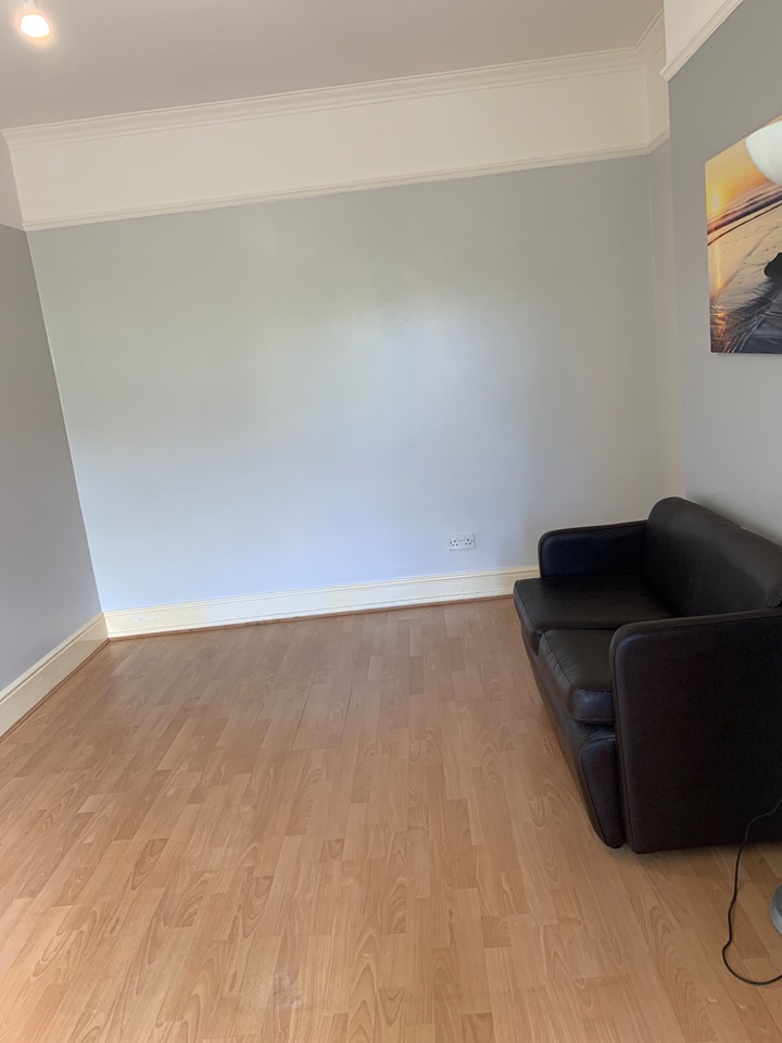 Leicester Bedsit, Upperton Road, LE3 To Rent Now for £595.00 p/m