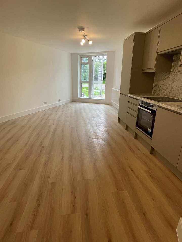 Stanmore 1 Bed Flat, Stanmore, HA7 To Rent Now for £1,500.00 p/m