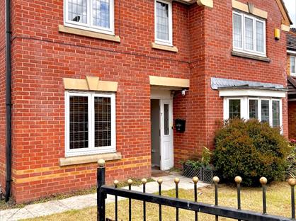 Room in a Shared House, Oakcliffe Road, M23