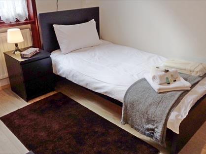 Room in a Shared House, Ford Square, E1