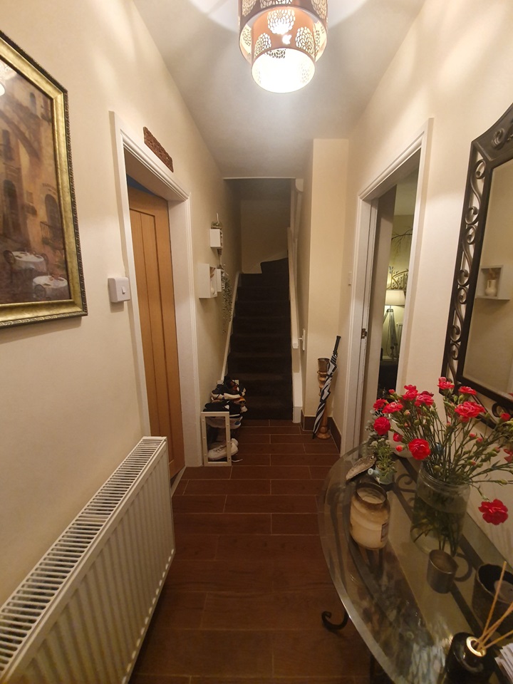 Bury 4 Bed SemiDetached House, Milner Avenue, BL9 To Rent Now for