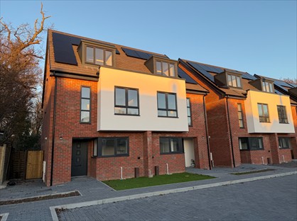 4 Bed Semi-Detached House, Rowner Road, PO13