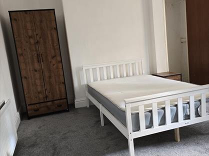 Room in a Shared House, Derby Lane, L13