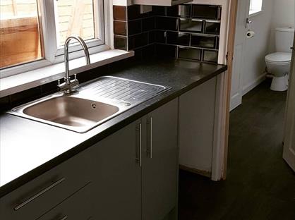 2 Bed Terraced House, Merridale Street West, WV3