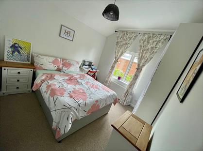 3 Bed Semi-Detached House, Loyd Road, NN1