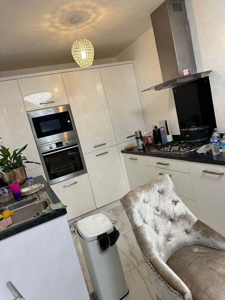 Manchester Room in a Shared House, Egbert Street, M40 To Rent Now