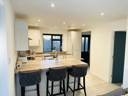 4 Bed Semi-Detached House, Babbington Crescent, NG4