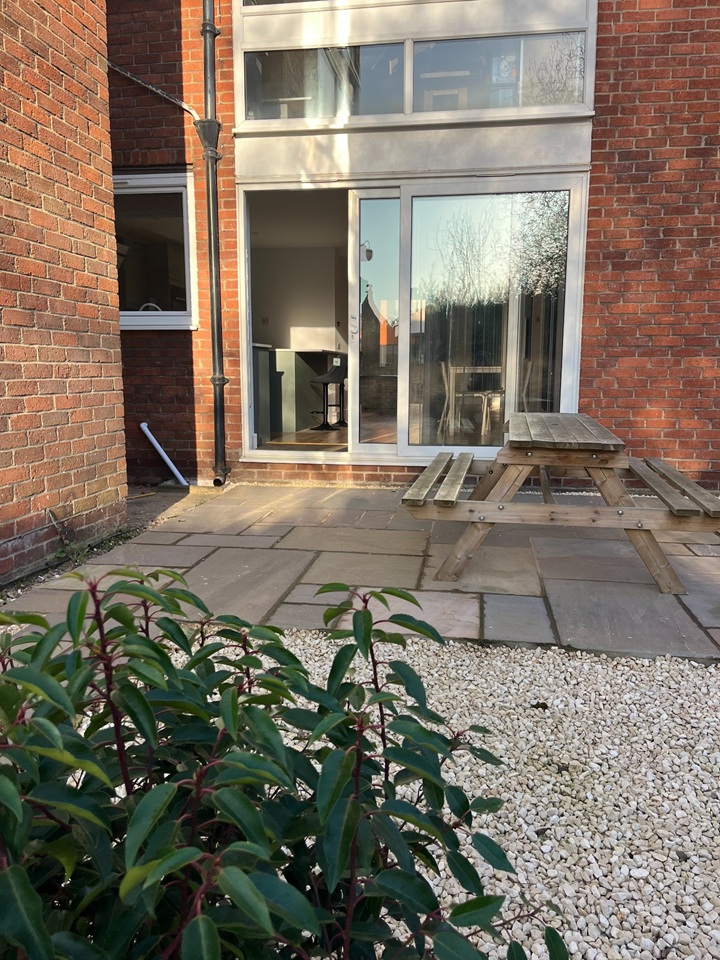 Additional image 7 of 2 Bed Flat, Milton Road, CB4, N1 7GU