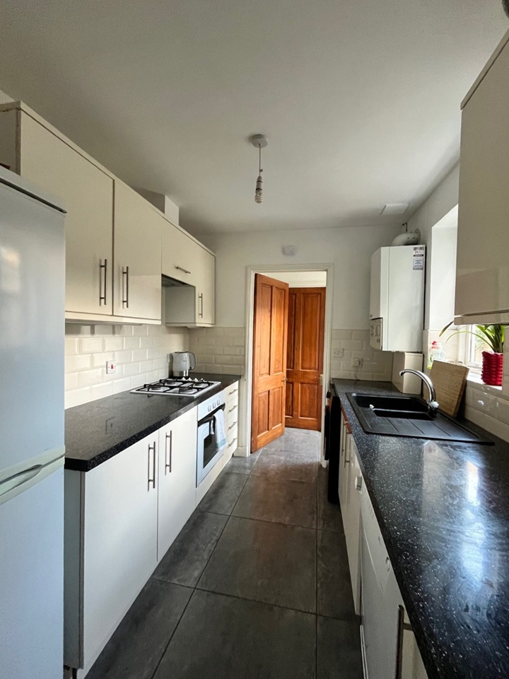 Greenwich 2 Bed End Terrace, Earlswood Street, SE10 To Rent Now for