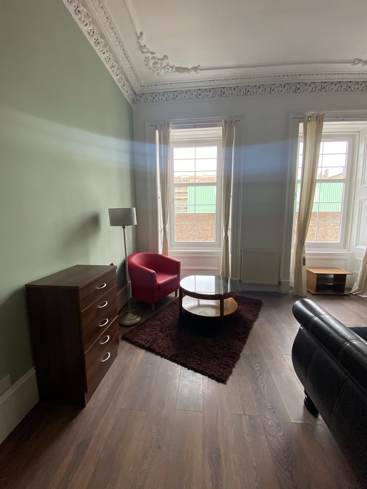Glasgow Studio Flat, Sauchiehall Street, G2 To Rent Now for £1,095.
