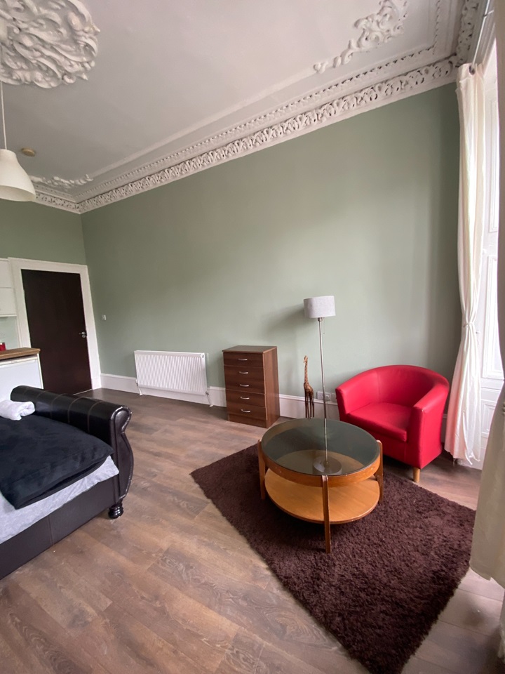 Glasgow Studio Flat, Sauchiehall Street, G2 To Rent Now for £1,095.