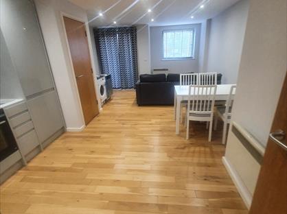 2 Bed Flat, Amisha Court, SE1